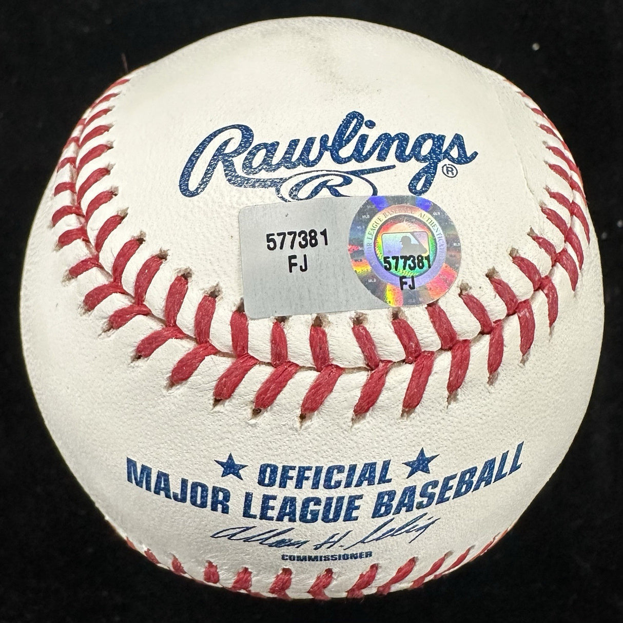 Roy Halladay Signed Baseball MLB Holo