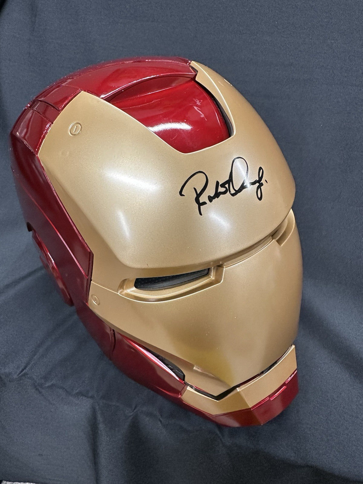 Robert Downey Jr. Signed Marvel Legends Iron Man Helmet Beckett Witness SWAU