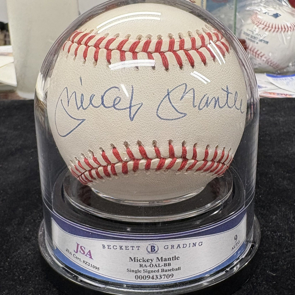 Mickey Mantle Signed Baseball Beckett Encapsulated Graded 9