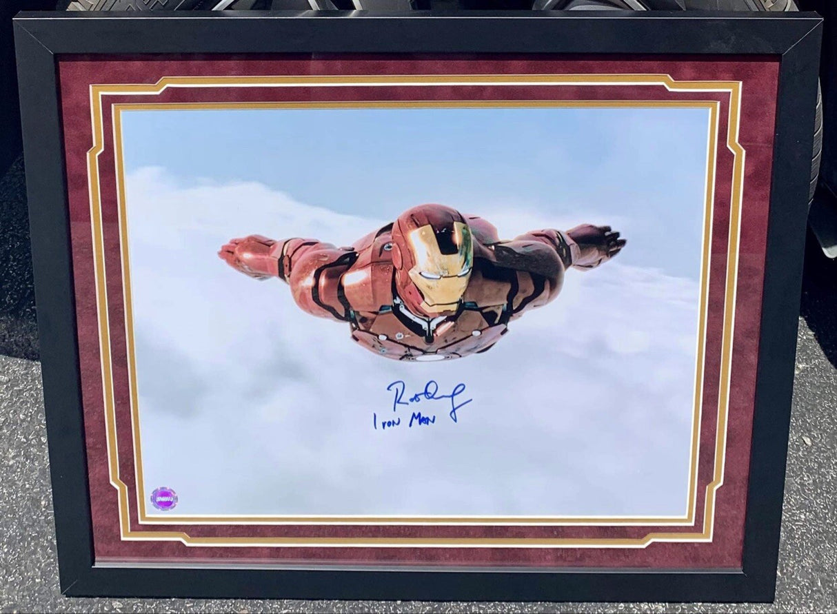 Robert Downey Jr. Signed Iron Man 16x20 Framed Photo SWAU JSA LOA Graded 10