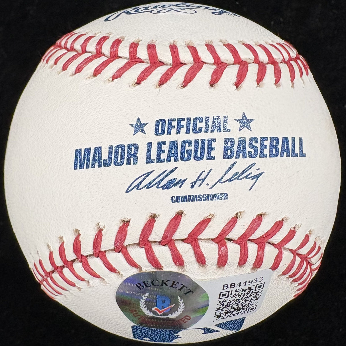 Alan Bean Apollo 12 Moonwalker Signed Baseball Beckett BAS