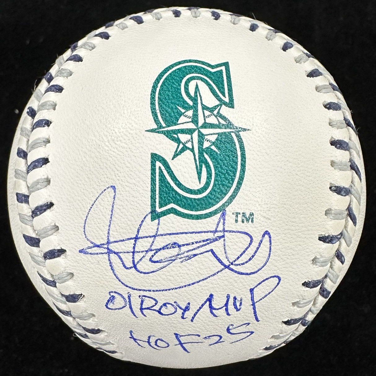 Ichiro Suzuki 01 MVP/ROY HOF 25 Signed Mariners Team-Stitch Logo Baseball BAS