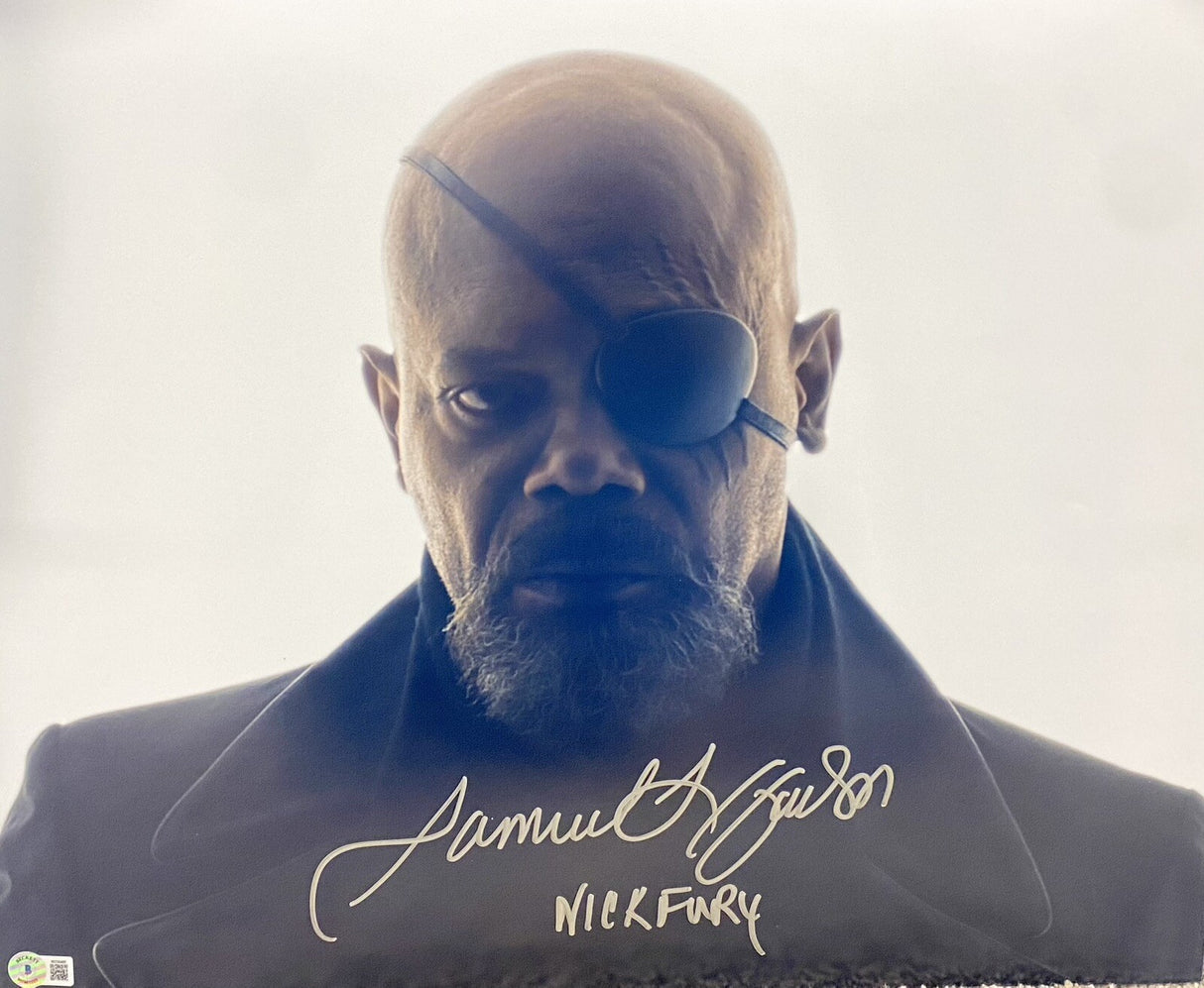 Samuel L. Jackson Nick Fury Signed Secret Invasion 16x20 Beckett Witness