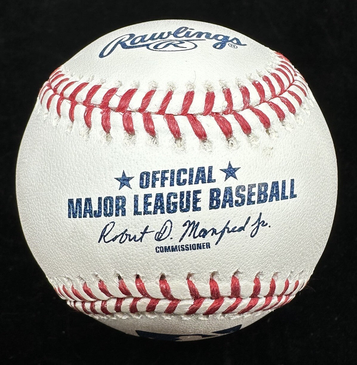 Ichiro Suzuki Signed Baseball Ichiro Hologram