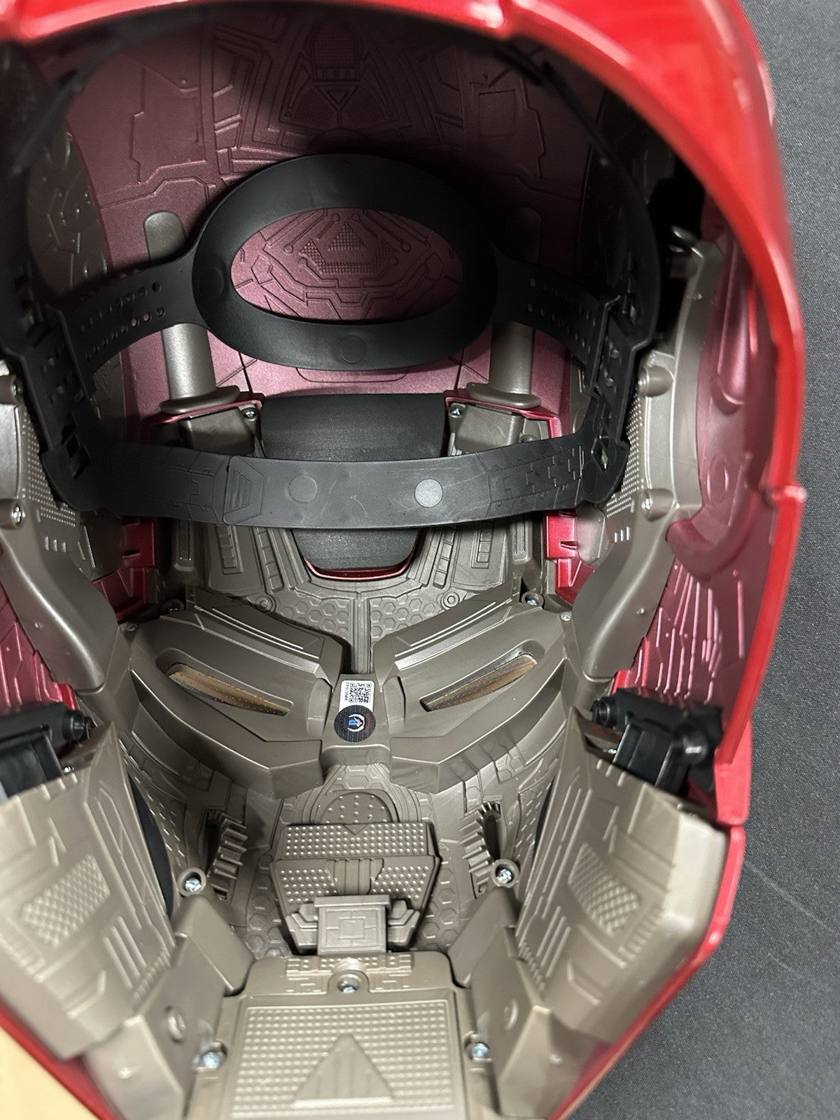 Robert Downey Jr. Signed Marvel Legends Iron Man Helmet Beckett Witness SWAU