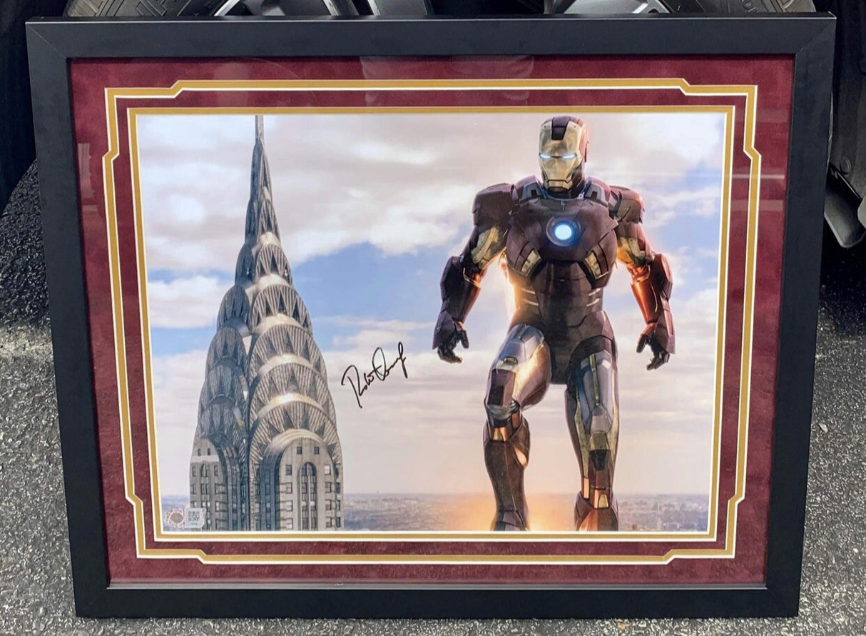 Robert Downey Jr. Signed Iron Man 16x20 The Avengers SWAU JSA LOA Marvel Framed