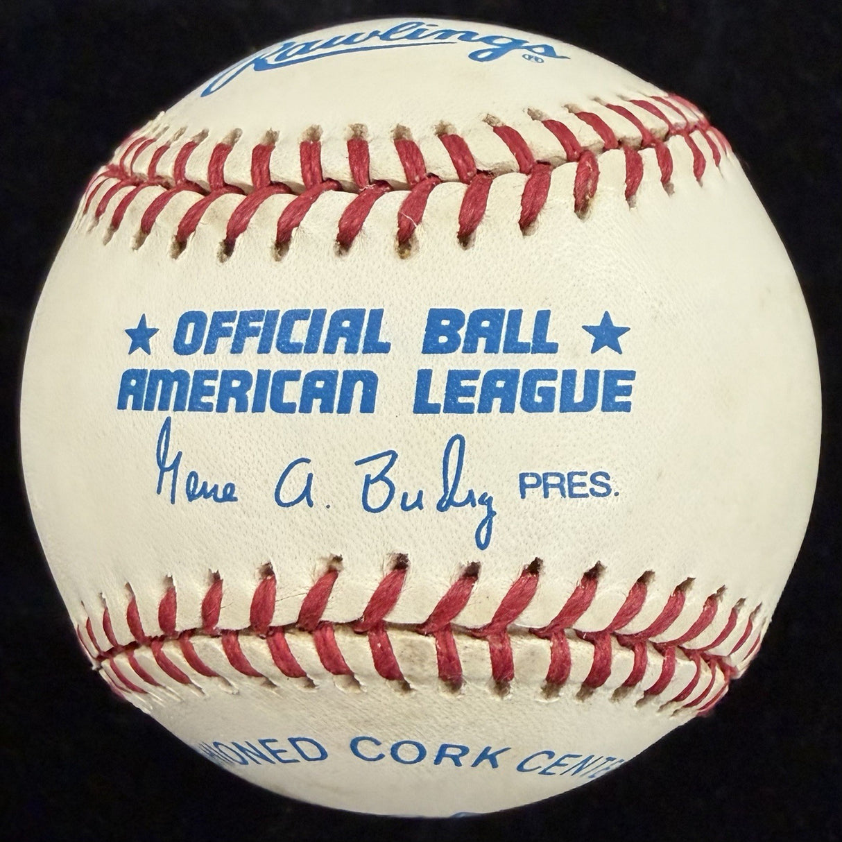 Joe DiMaggio Signed Baseball PSA/DNA LOA
