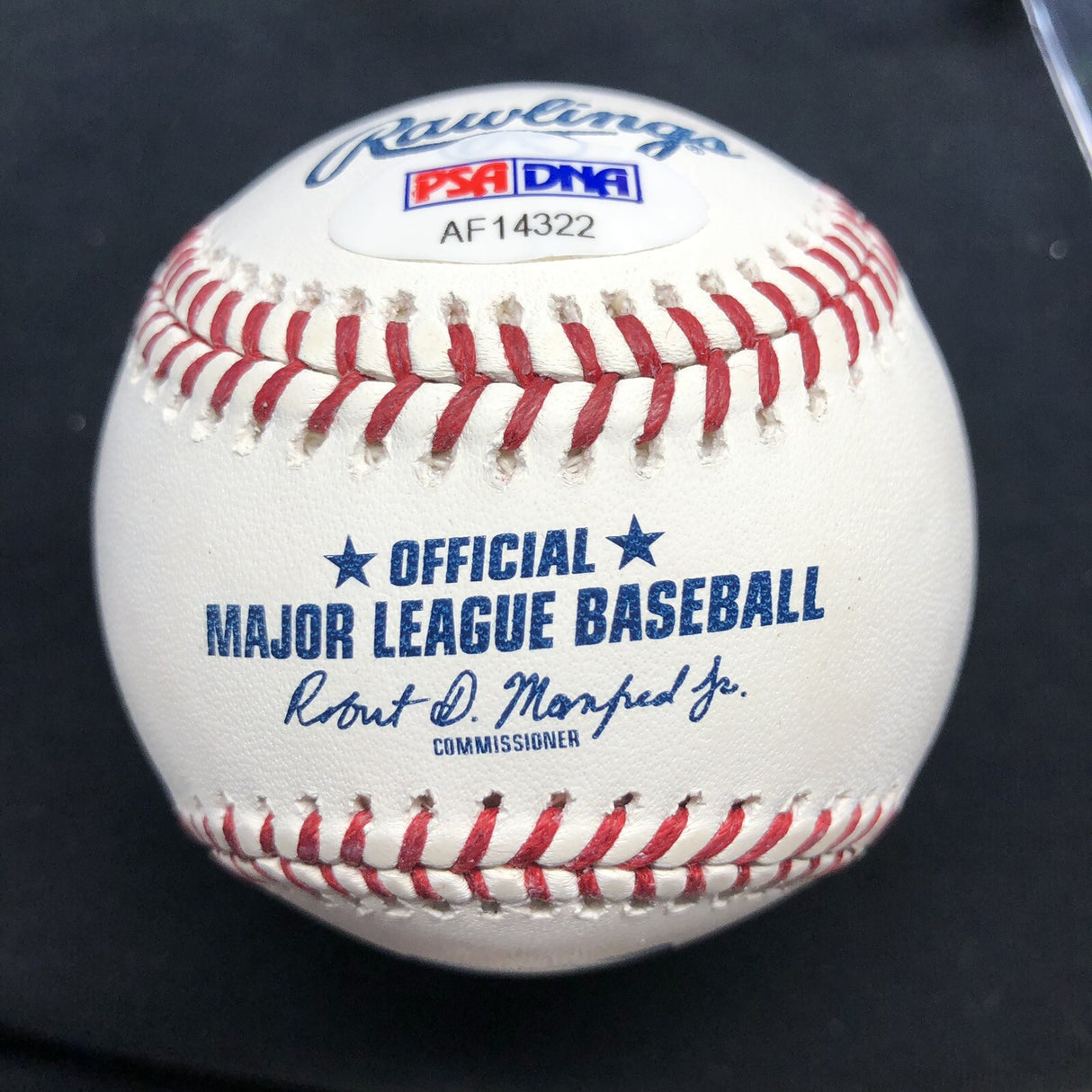 Larry Wayne Chipper Jones Jr. HOF 18 Signed Baseball PSA/DNA