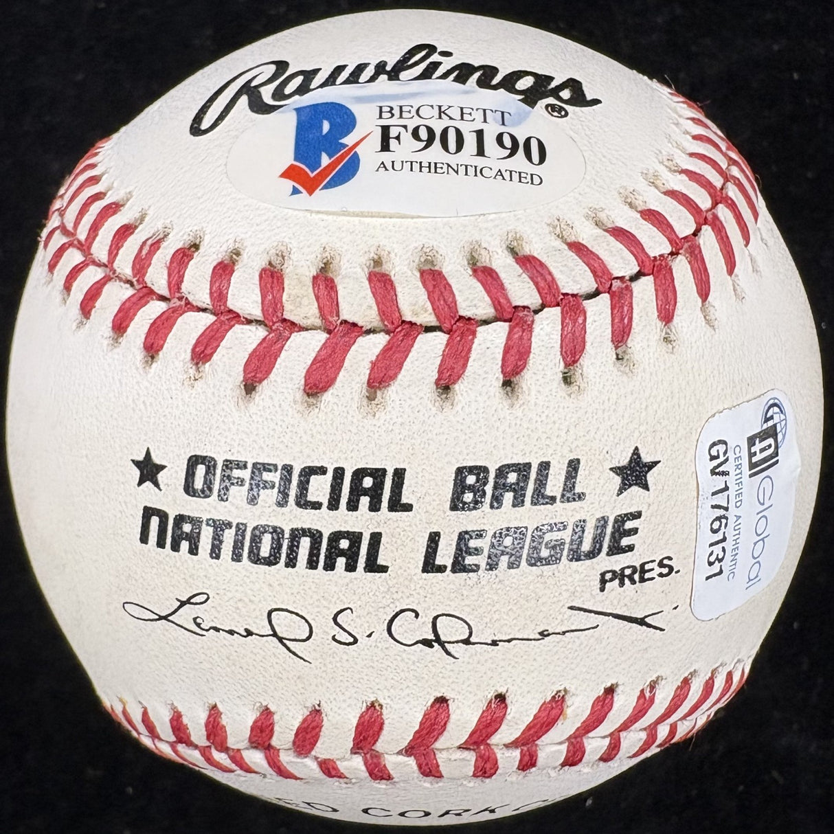 Raquel Welch Signed Baseball Beckett BAS