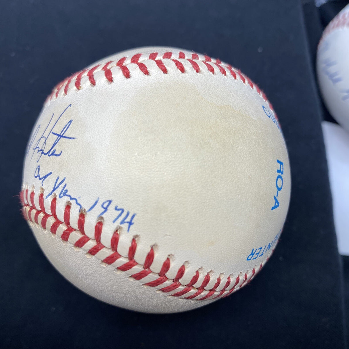 James Catfish Hunter Cy Young 1974 HOF 1987 Signed Baseball PSA/DNA