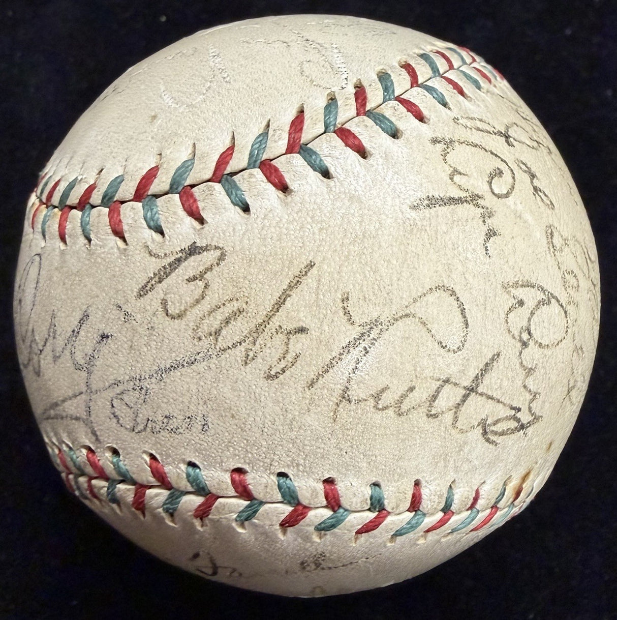 Babe Ruth Lou Gehrig 1933 New York Yankees Team Signed Baseball PSA JSA Beckett