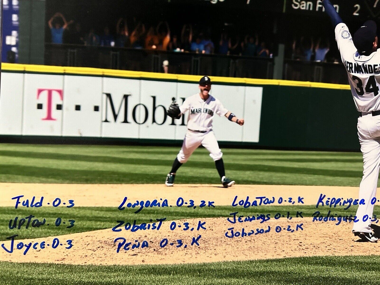 Felix Hernandez Perfect Game August 15, 2012 Signed Stat 16x20 Photo JSA