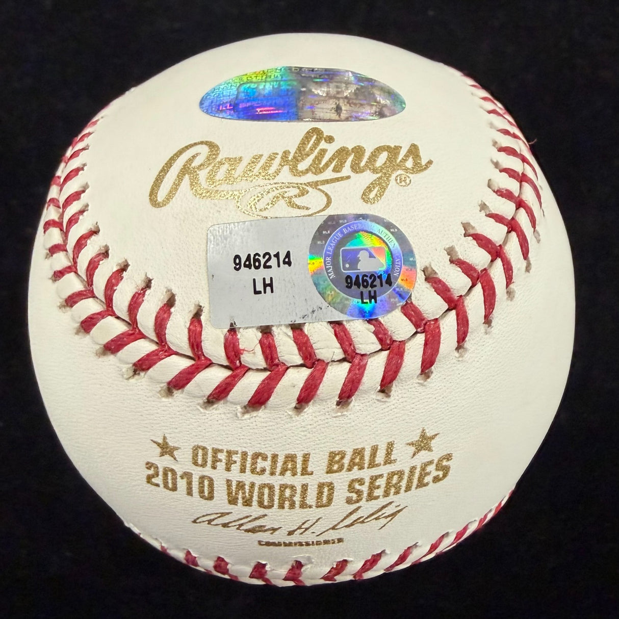 Matt Cain 2010 WS Champs Signed 2010 World Series Logo Baseball MLB Holo