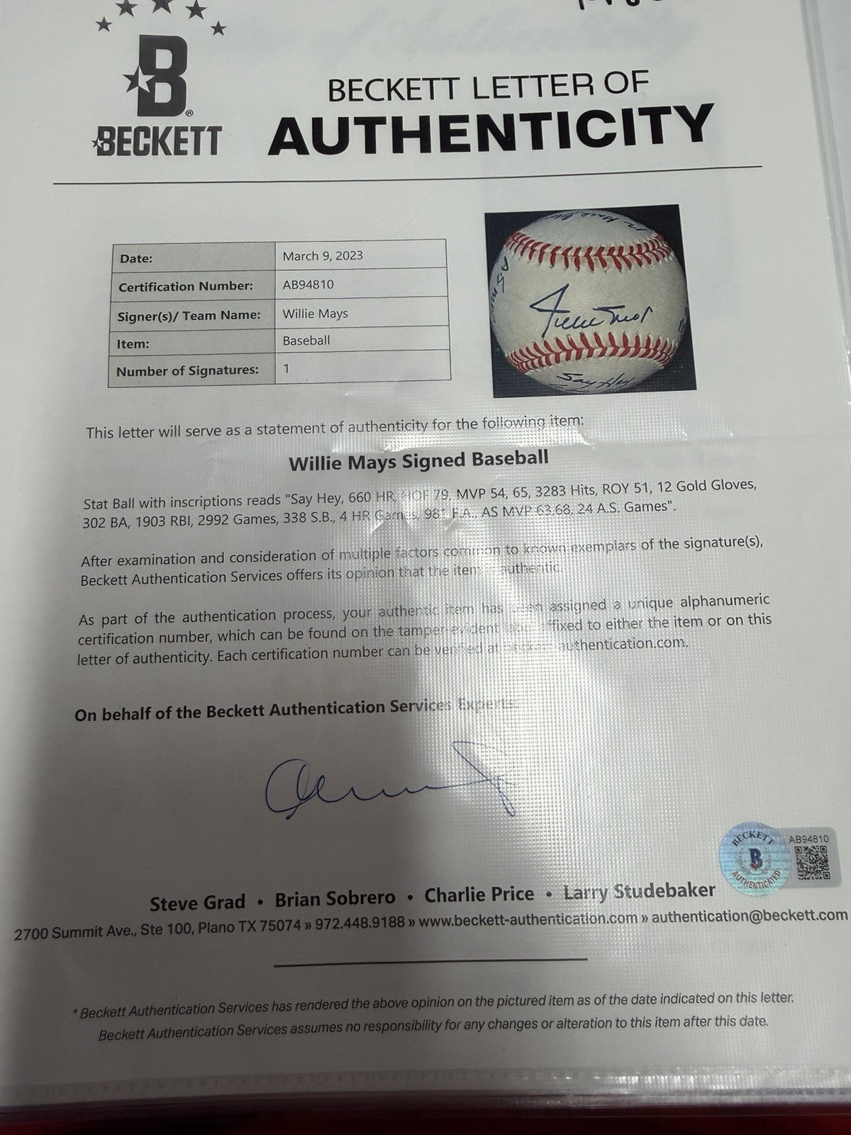 Willie Mays HOF 1979 Signed Stat Baseball Beckett BAS LOA