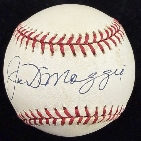 Joe DiMaggio Signed Baseball PSA/DNA LOA