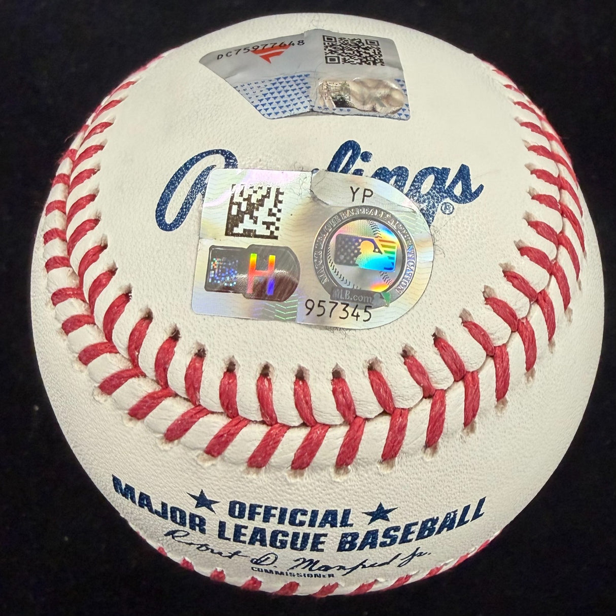 Yoshinobu Yamamoto Signed Baseball MLB Holo Fanatics Holo