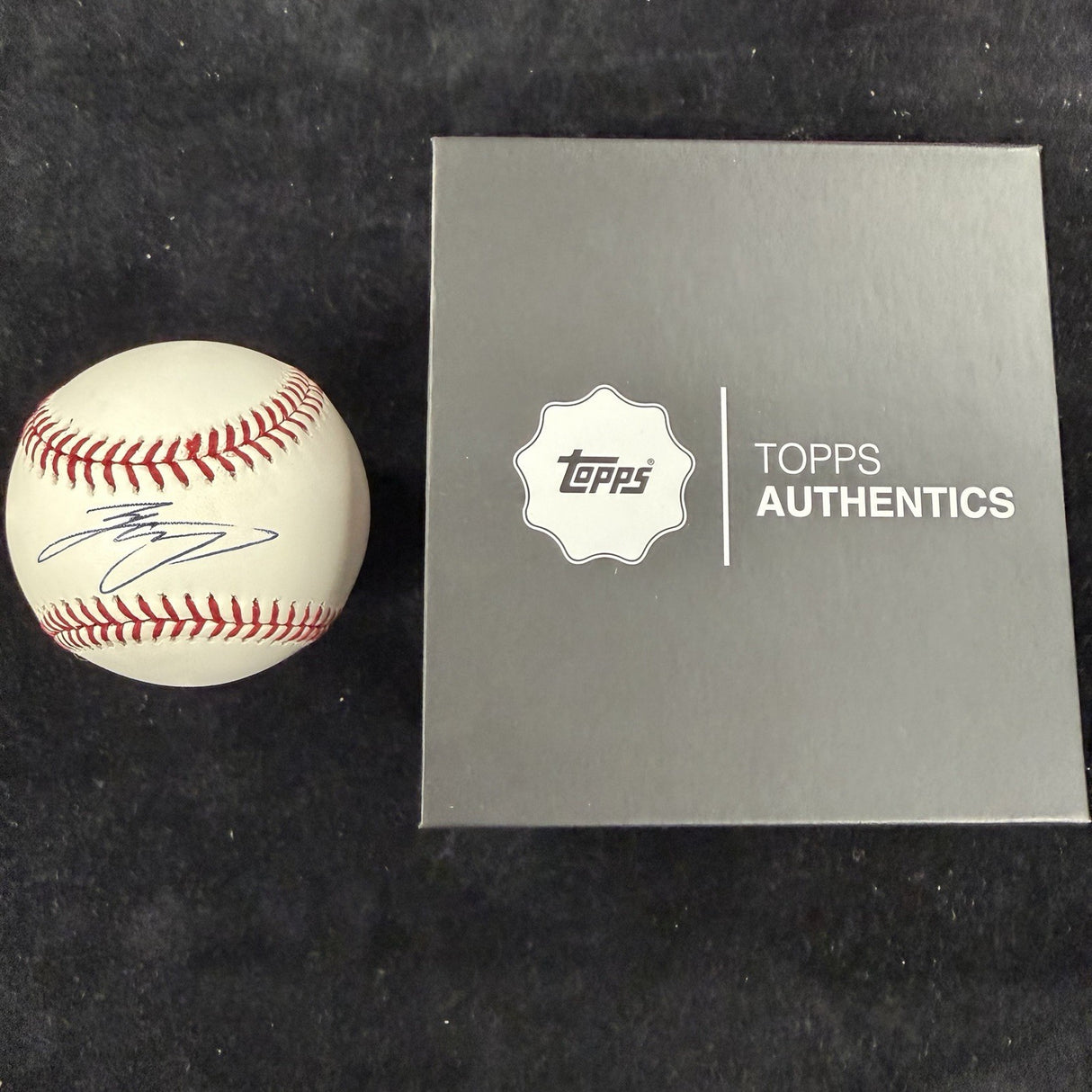 Shohei Ohtani Single Signed Baseball MLB Holo Topps Complete Box & Bag
