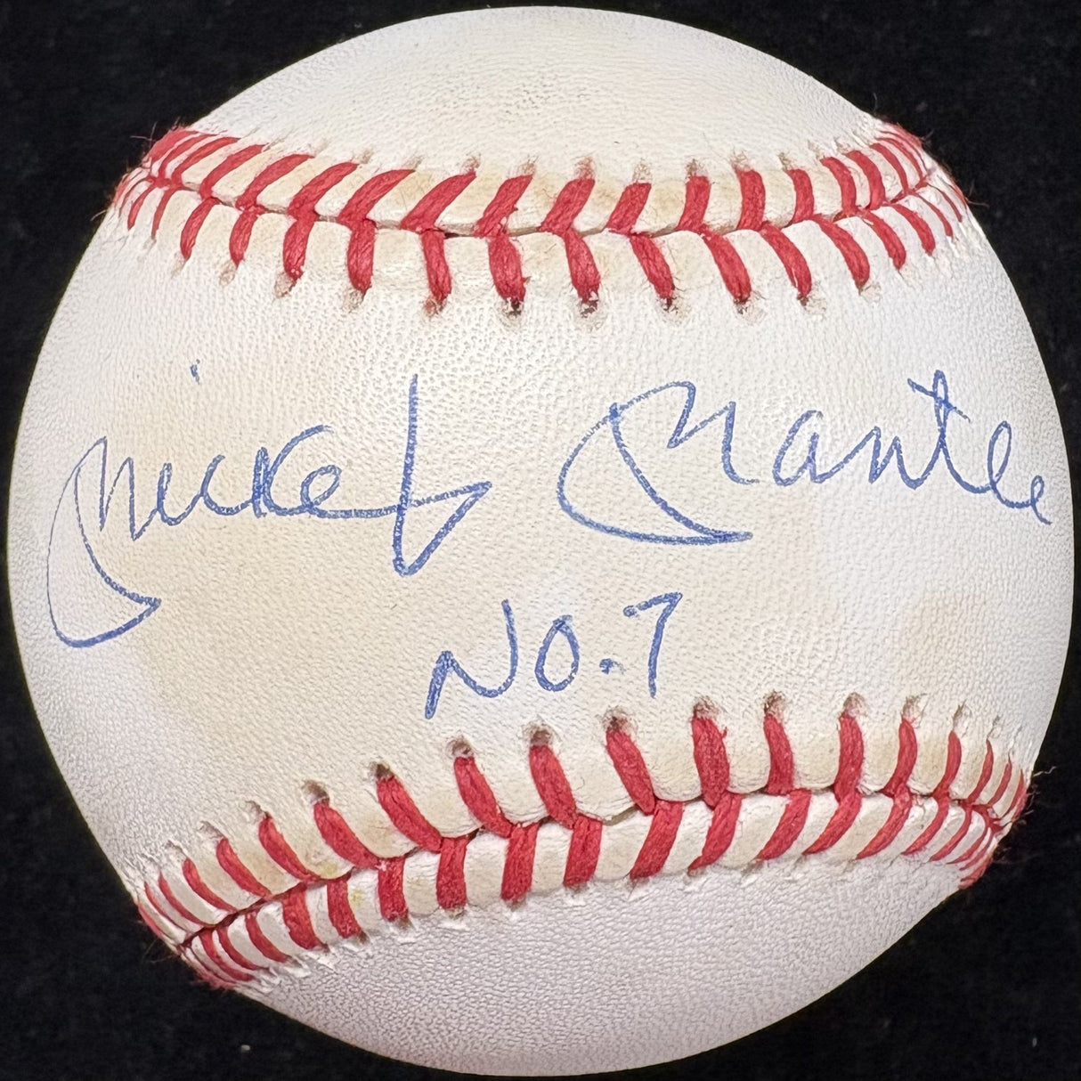Mickey Mantle No. 7 signed Baseball Upper Deck Hologram UDA