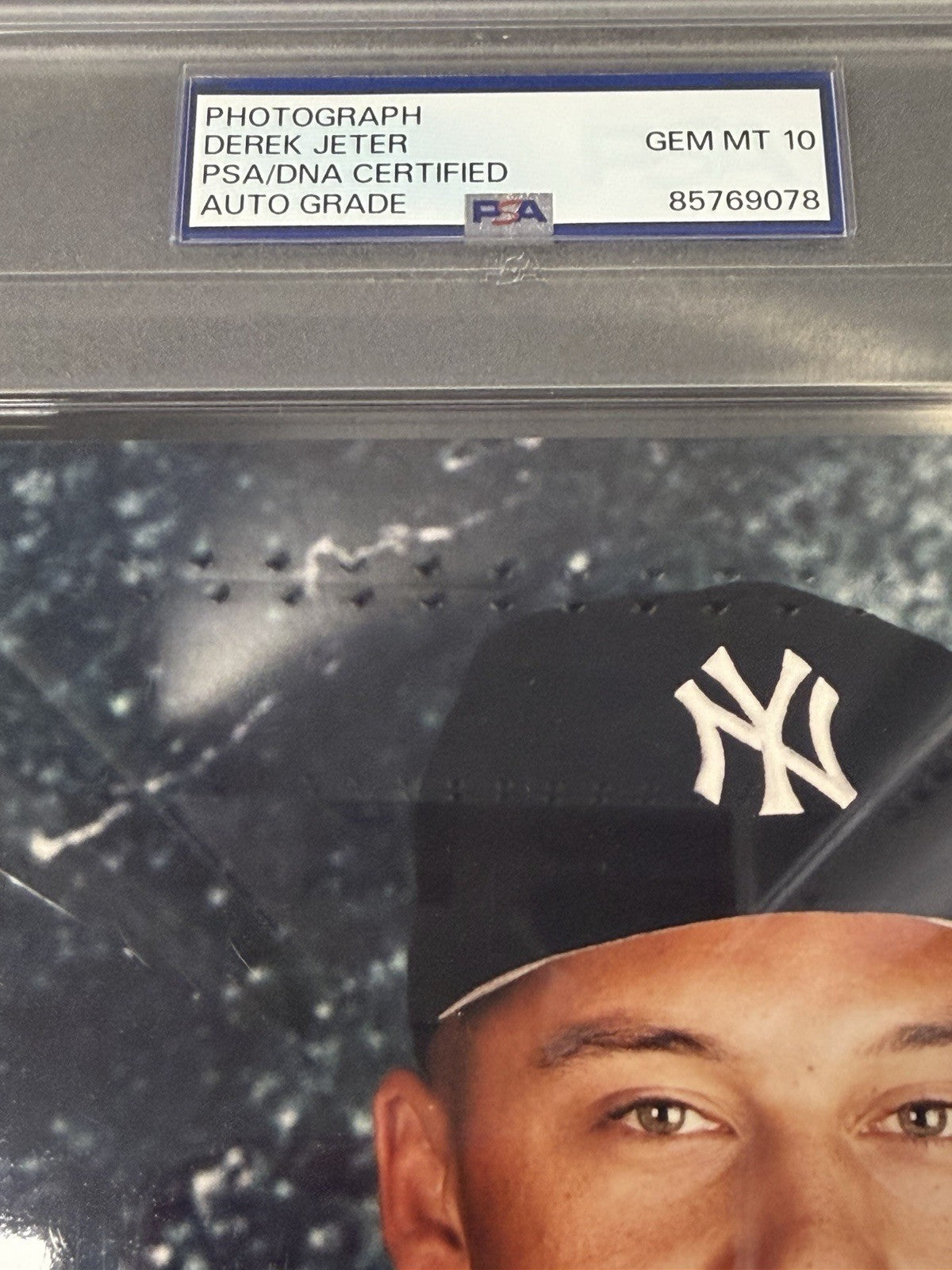 Derek Jeter Signed Rookie Signature Best Wishes Signed 8x10 Photo PSA/DNA Encap