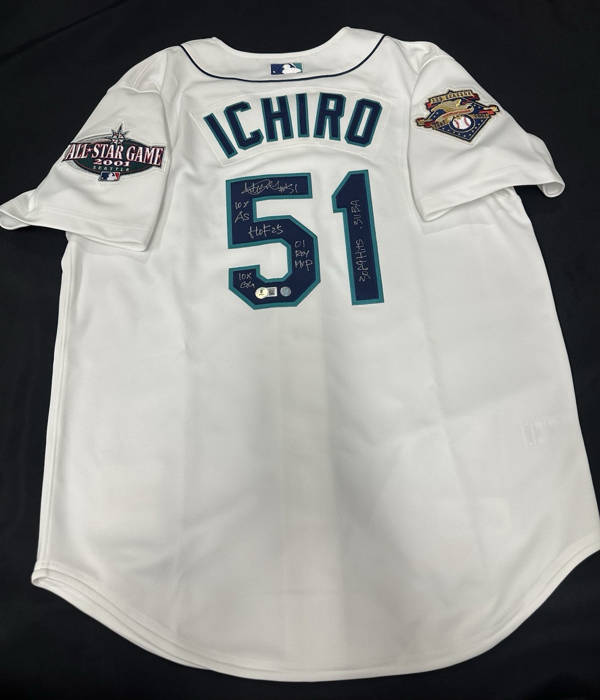 Ichiro Suzuki HOF 25 Signed Stat Authentic Mariners Mitchell Ness Jersey Beckett