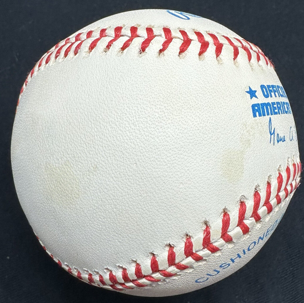 Early Wynn 300 CY 59 Signed Baseball JSA LOA