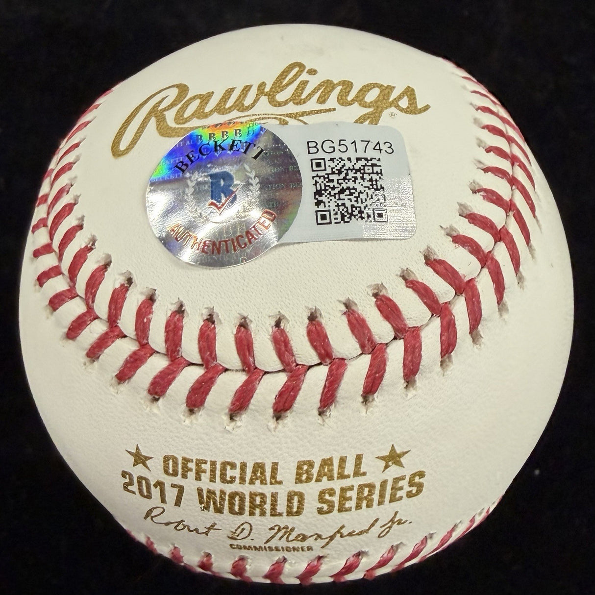 AJ Hinch Signed 2017 World Series Logo Baseball Beckett 