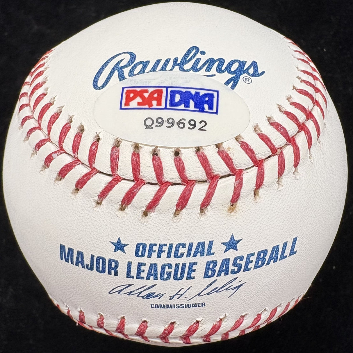 Carl Yastrzemski HOF 1989 Signed Stat Baseball PSA/DNA