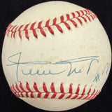 Willie Mays #24 Signed Baseball PSA/DNA LOA