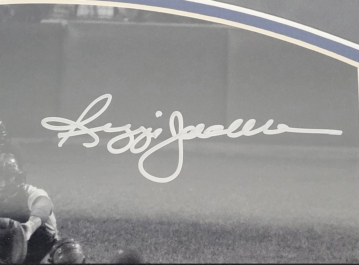 Reggie Jackson Signed 1977 World Series Game 5 HRs 8x10 Photo Framed Steiner