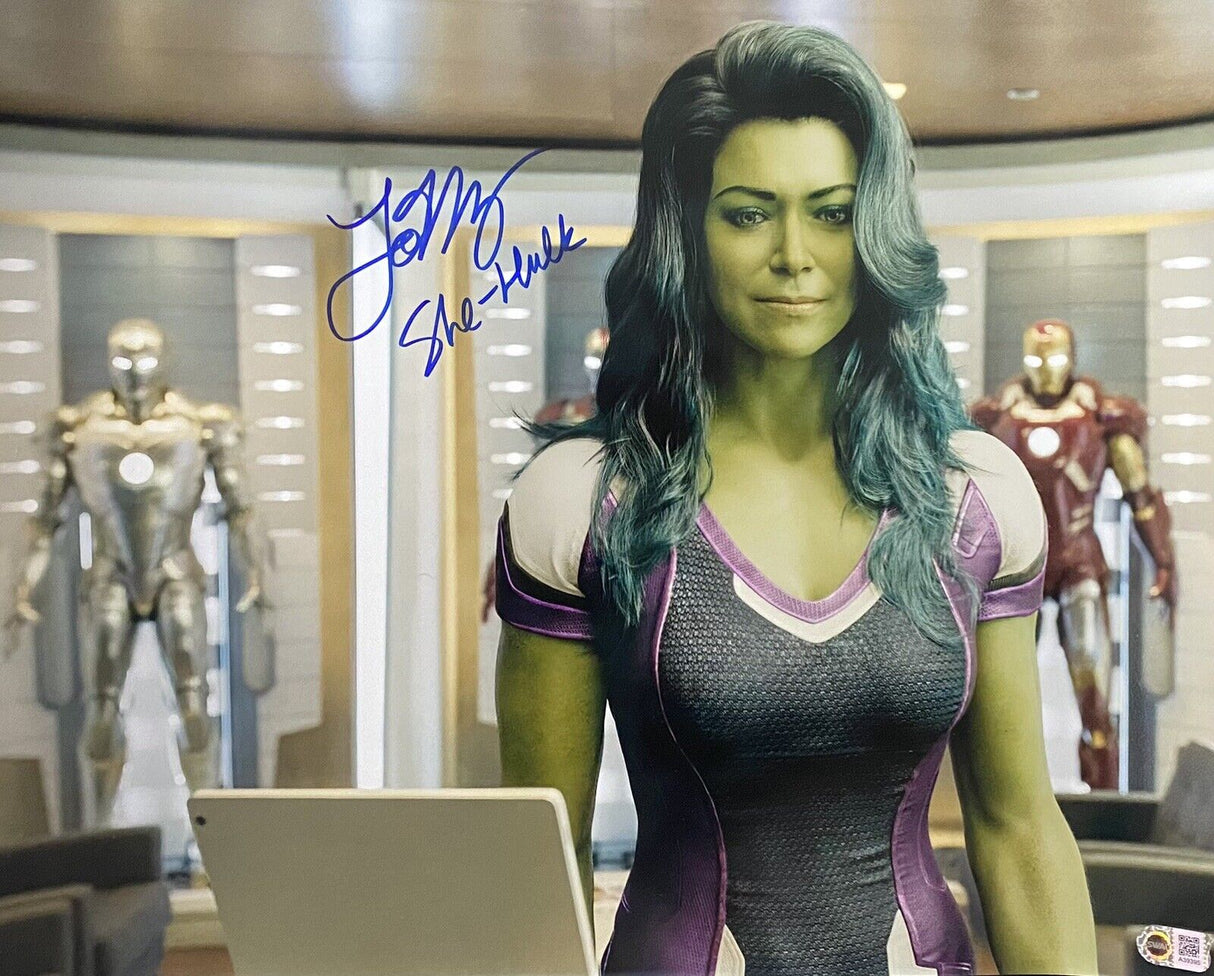 Tatiana Maslany She-Hulk Signed 16x20 Photo SWAU Hologram